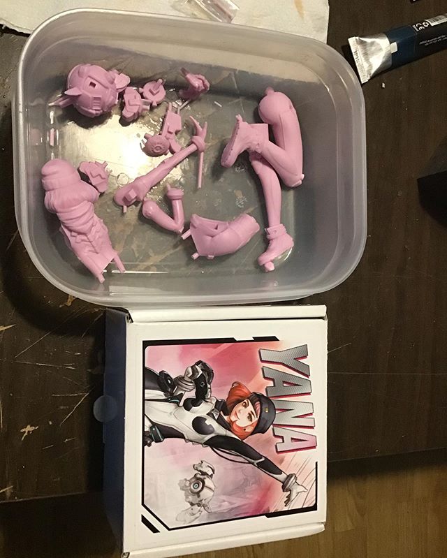 NilsHolmbergh's tweet photo. Very happy with the mail today, the full figure Yana from nekogalaxyminis arrived and is looking absolutely beautiful https://t.co/cXCyuu3dPE