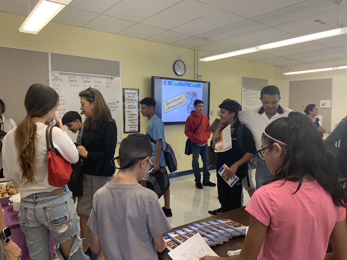 MCPS ESOL Department (@mcps_esol) on Twitter photo Excellent time with <a href="/HMS_Bulls/">Howard Middle</a> ESOL students and families! Staying informed and working toward success! Buen tiempo con las familias y estudiantes de HMS! Trabajando para ser informados y hacia excito estudiantil! <a href="/FedProgramsRock/">MCPS Fed Programs</a> @Grantham_Greats Excellent time with <a href="/HMS_Bulls/">Howard Middle</a> ESOL students and families! Staying informed and working toward success! Buen tiempo con las familias y estudiantes de HMS! Trabajando para ser informados y hacia excito estudiantil! <a href="/FedProgramsRock/">MCPS Fed Programs</a> @Grantham_Greats