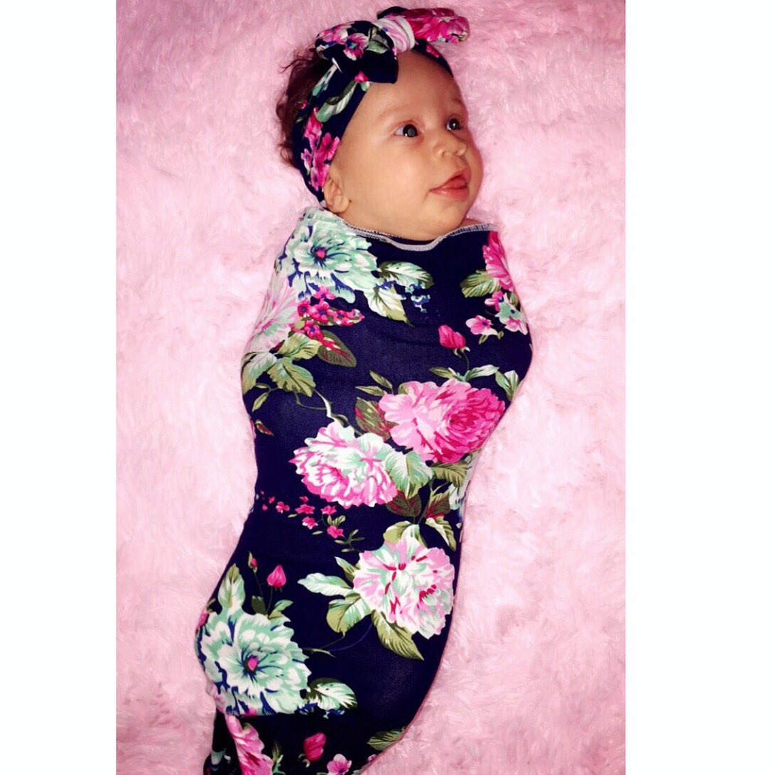 JessicaCablee's tweet photo. We 💗 photo shoots 👑 https://t.co/TVhW2d3nfz