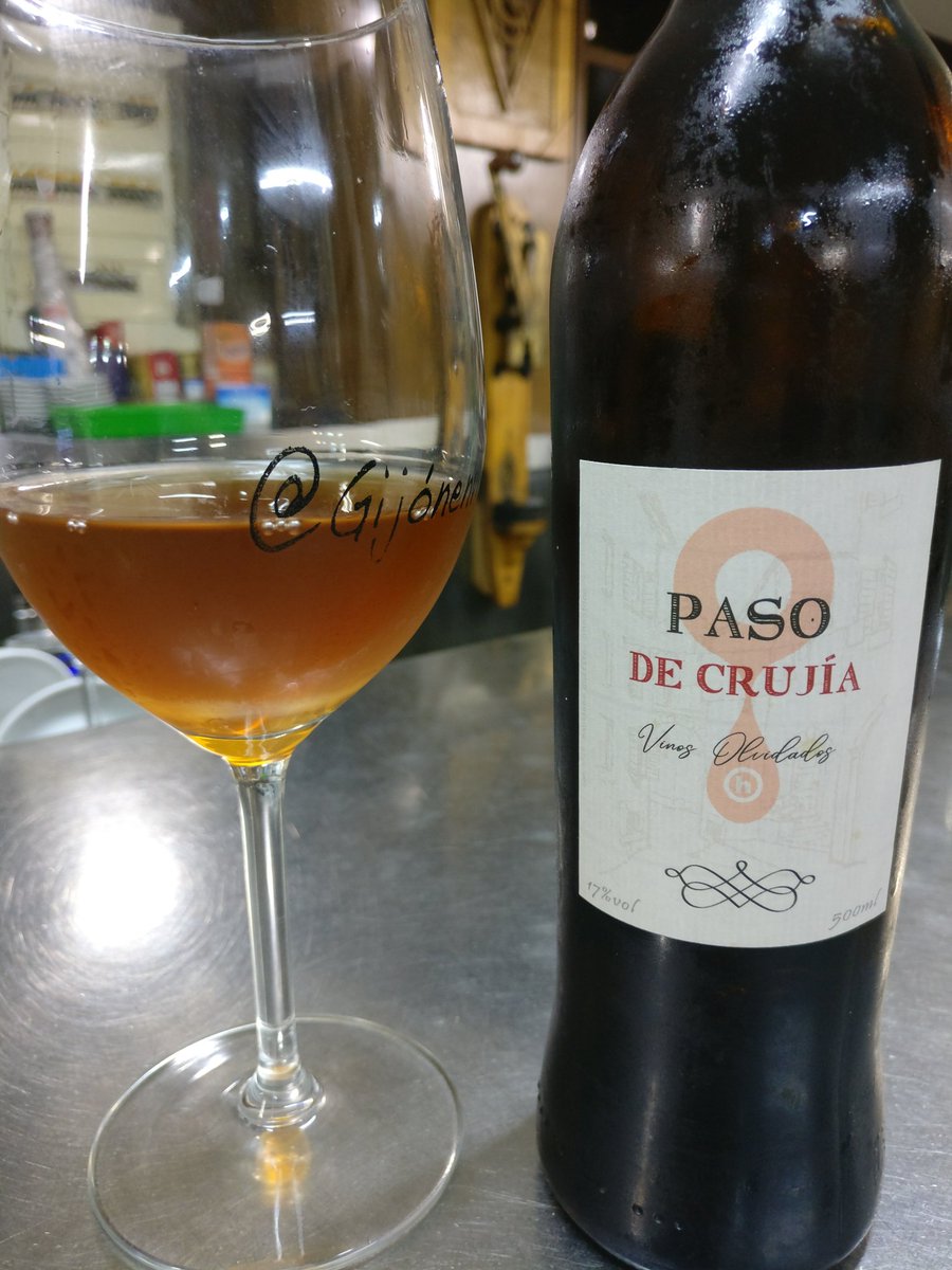 Inmenso
<a href="/lasrias/">Lasria Sinambela</a>
#hemoglovinum