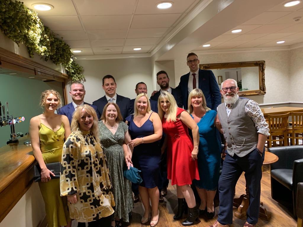 Showcase tweet media