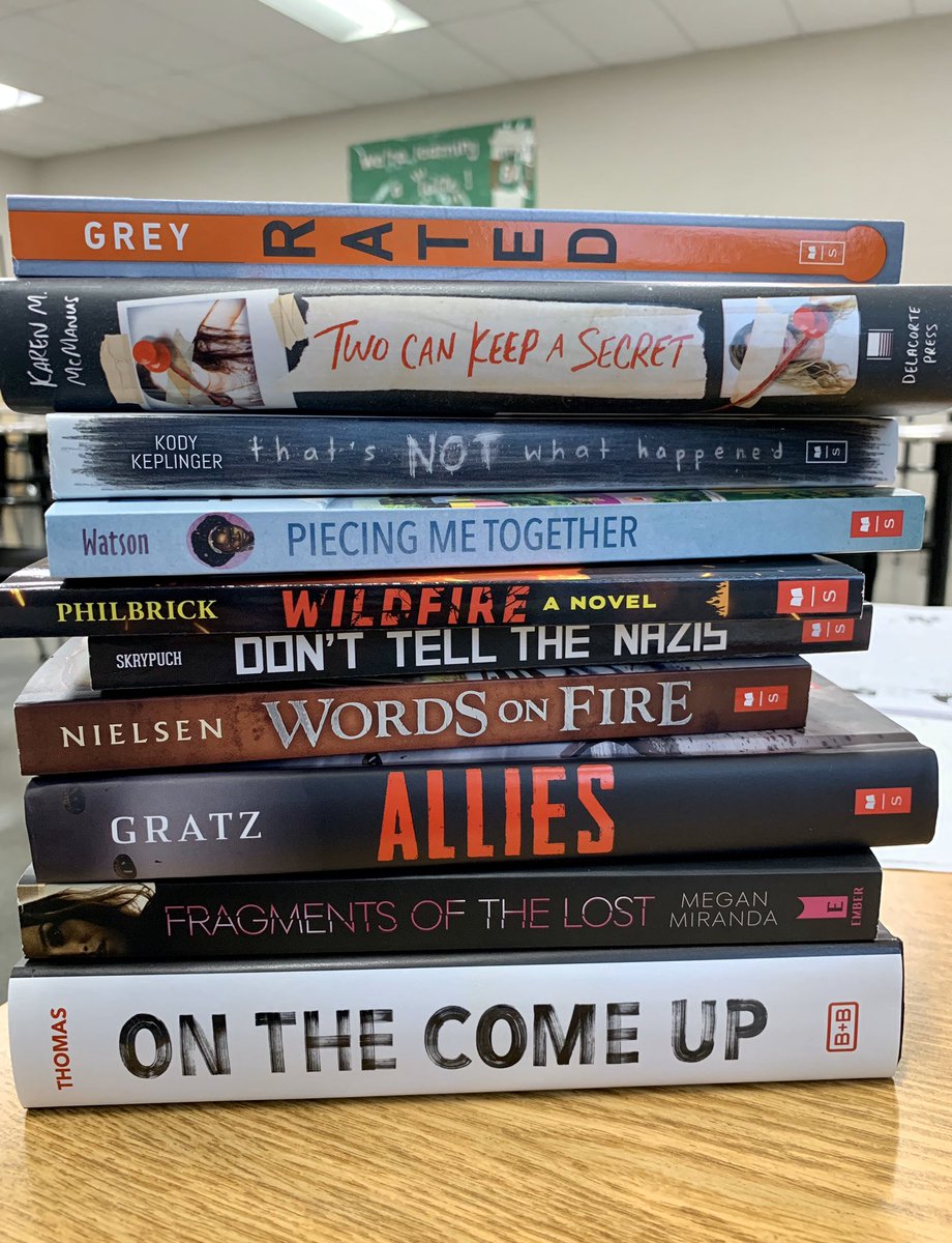 Another successful shopping trip thanks to @Scholastic and #allforbooks! #tsmsreads 📚♥️