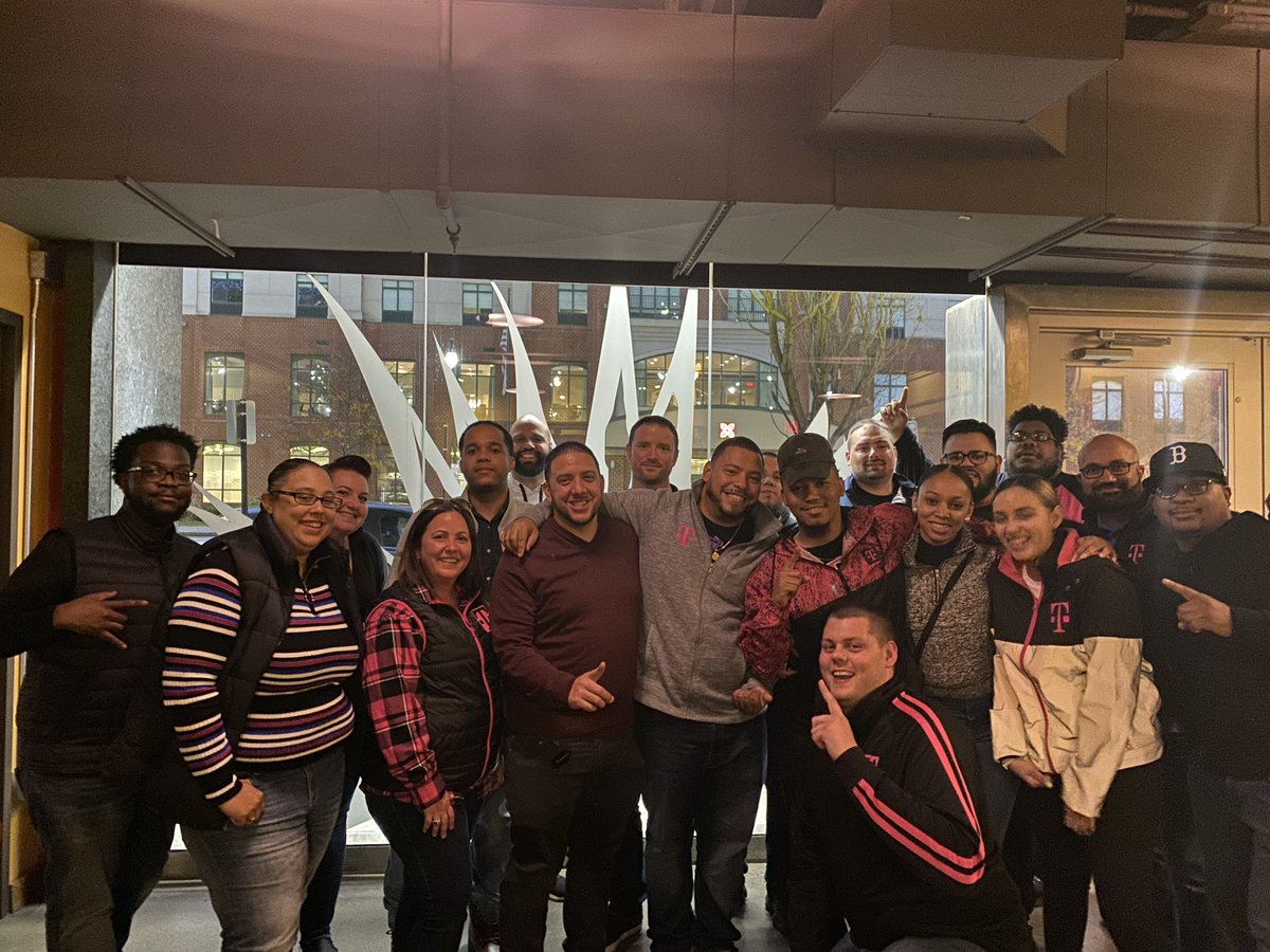 Great motivational meeting with <a href="/ExpStores/">Express Stores, LLC</a> <a href="/WalterMVelez/">Walter VELEZ</a> @John_Dief !!