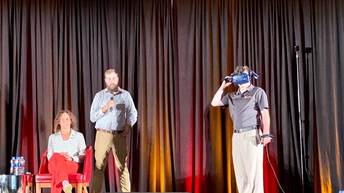 FlexTechAssn's tweet photo. The VR press is up and running again, demonstrating the fingerprint run performed during the #FallConference2019 printjob https://t.co/dsPJCQM1PD