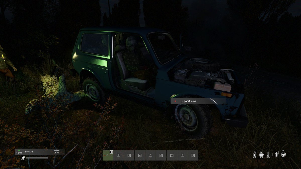 telefonzelle97's tweet photo. Heute hatten wir ein Auto auf dem S.T.A.L.K.E.R Server, leider war es dunkel und ich war etwas zu schnell unterwegs.... Ich wollte euch das Bild zeigen weil ich es nice finde :D ps. die Personen im Auto sind tod :D  #DayZ #twitch https://t.co/bKgEDfXneu