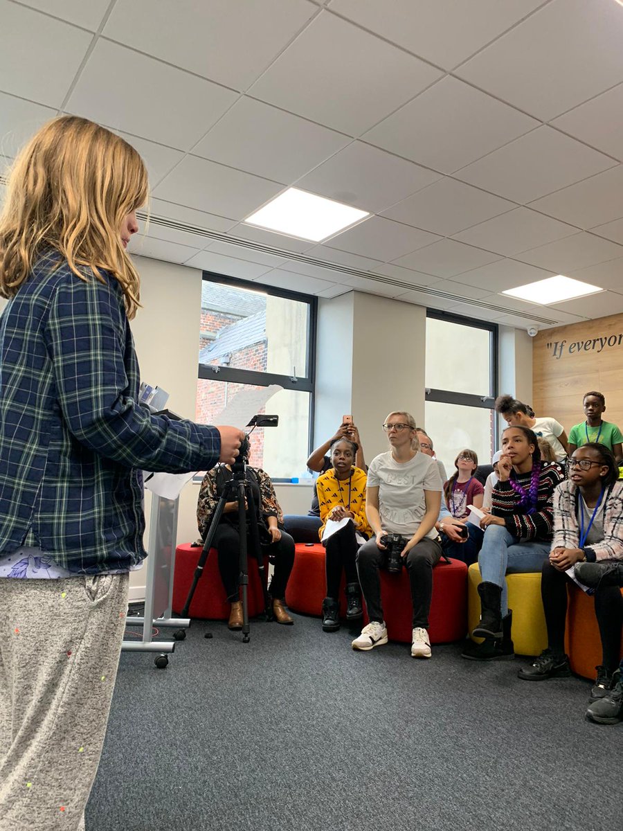 Stemettes's tweet photo. It's presentation time!๐๐ซ๐
The @appinventor and the @glitch teams are showing the group & the judge's their apps on #sustainableshopping ๐โป๏ธ @USTGlobal
Fingers crossed for the teams!๐ค
#USTStemettes #Sustainability #girlscode https://t.co/GlhWesLWNm