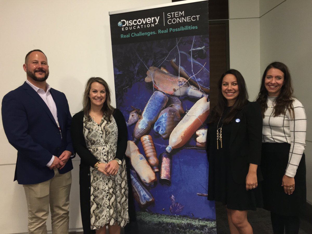 phillip_mikula's tweet photo. Another year of partnership at #txascd19 culminating with an impactful session on STEM through a collaborative partnership with @txascd &amp; @USAA.  Hearing words of inspiration from educator @MelodyAnn06 @NISD was the best! #DESTEM @DiscoveryEd @NlawnD @SteveSanchezDE @LK_Ackerman https://t.co/KwUuJQbrUR