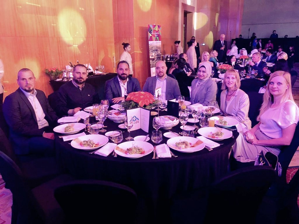 Fadwa_Mu's tweet photo. @Yardi team at the 2019 Middle East Shopping Centre Awards.
#Yardi #RCM19 @MECSC_ORG https://t.co/nmcWDRMyie