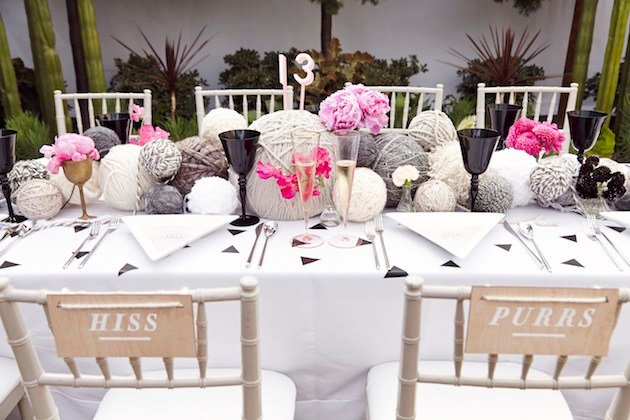 enpointewedding's tweet photo. Themes don't always have to be cheesy: take this "cat themed" #tablescape, for example...super cute and fun but also refined.
.
#nationalcatday #catwedding #themedwedding #yarncenterpiece #uniquewedding #sanantonioweddings #newbraunfelsweddings #weddingplanner #weddingdesign https://t.co/IOy6jnU8Lo