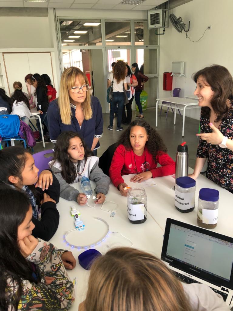 Andrea Bruzos tweet media