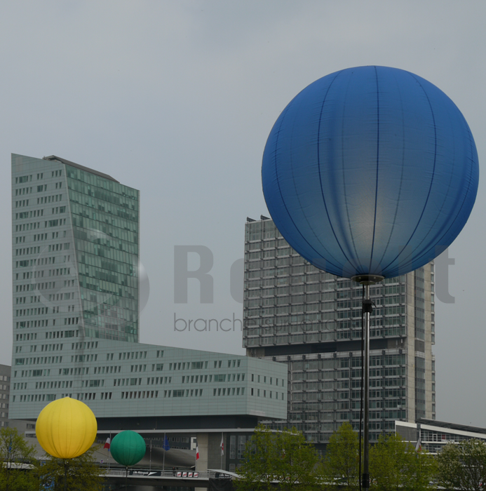 Revoltlocation's tweet photo. 💡Lumière sur : BALLONS ÉCLAIRANTS💡

REVOLT est le spécialiste de la location de ballons éclairants de 90 cm à 700 cm #autogonflants ou à #hélium pour l'Evénementiel, le BTP et l'Industrie🔦🎈

Découvrez les en commentaire !

#RevoltLocation #matérielélectrique https://t.co/ir0MBPtyRS