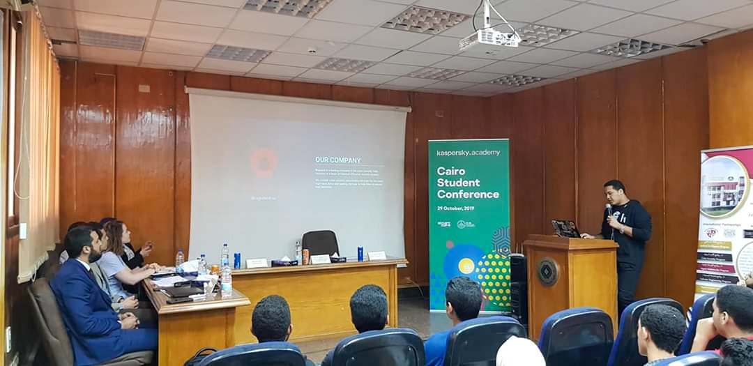 GeneralEG64's tweet photo. I'm honored to participate in Kaspersky Secur'IT Cup Hackathon.
Achieved the 3rd place for "Advanced Fraud Detection System".
First time to participate in a Hackathon!
#GeneralEG #HOOKY
@BuguardInc @_wazehell https://t.co/tCpxTlpgNu
