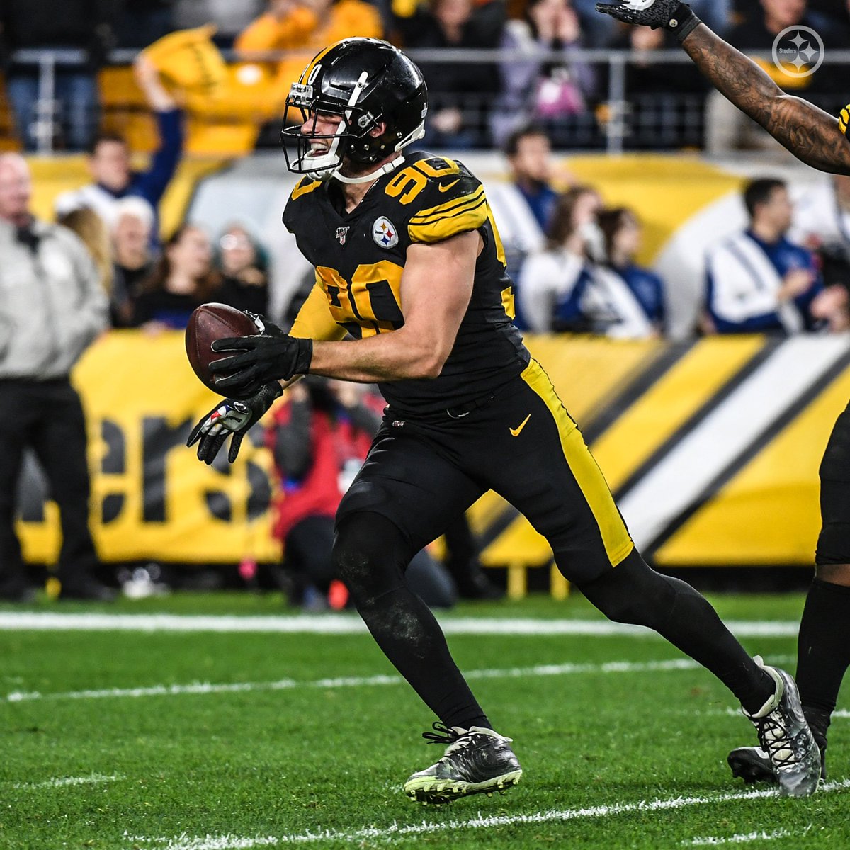 steelers's tweet photo. Causing all kinds of trouble 💪

@_TJWatt's stats vs. Miami:
2️⃣ sacks
2️⃣ FF
1️⃣ FR https://t.co/jqHqS5m0qu