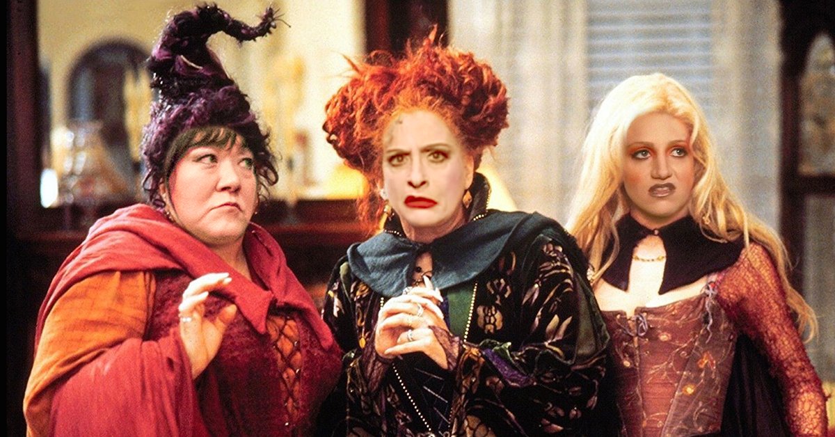 theatermania's tweet photo. #DreamMusical: @Disney's HOCUS POCUS, starring @PattiLuPone, @TheAAshford &amp; @annharada as the Sanderson sisters (plus @joe_keery, @Jay_A_Johnson, #MikeFaist &amp; more) → https://t.co/1xVTPsjEt0 https://t.co/t414fr2br3