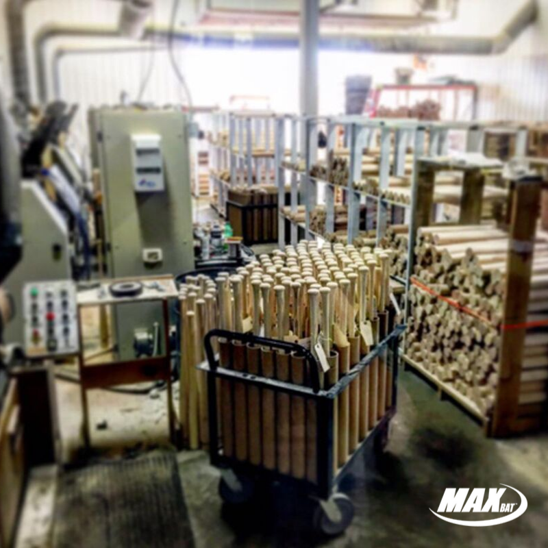 MaxBatBaseball's tweet photo. Why choose MaxBat?
We produce professional grade wood bats from a superior Rock Maple, Yellow Birch, and Northern White Ash selection. Only the best wood with the best grain can become a MaxBat.
#MaxBat #MadeInTheUSA #Baseball #Softball https://t.co/AQrRTW8kXo