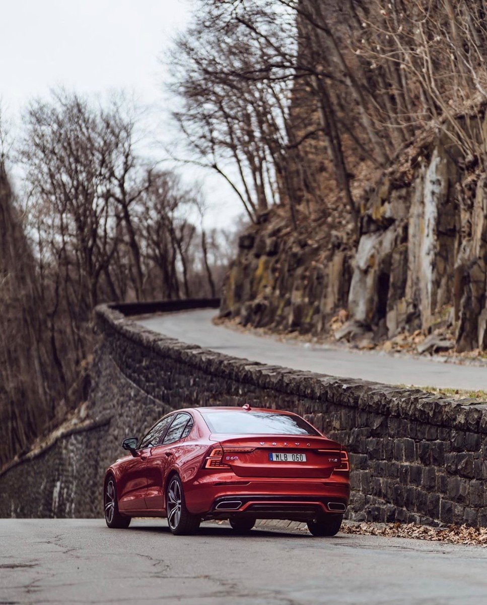 Last but not least: Volvo! The Volvo 144 surprised the whole world with some amazing features. It earned fame as the safest car of the decade. The model had a collapsible steering column, three-point safety belts, brand new locks, and -wheel disc brakes!