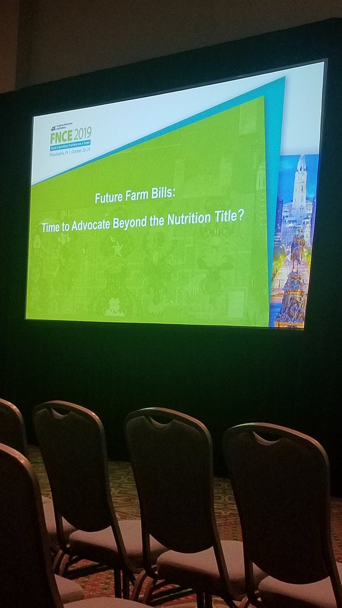 one_sharp_vegan's tweet photo. Can't believe it's the last session already! Excited to learn more about the Farm Bill and advocacy associated with it! #WeAreFNCE2019 #ANDPAC #FNCE https://t.co/mk32xLMmcJ