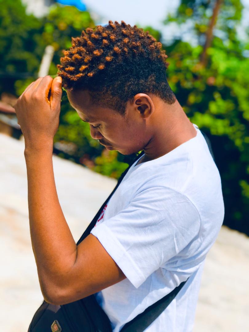 BelhadjiGodwin1's tweet photo. You only have one option #Nov2 it gonna be fire 4 fire Lex Breezy get for ge una de best performance ever since he started muzik, copy dat. 

#Nov2
#KknLiveMuzikalConcert
#ComfortiHallCalabaTownEast-End
#20k
#Time8pm
#PlayPlayDon https://t.co/LOjldxsjJT