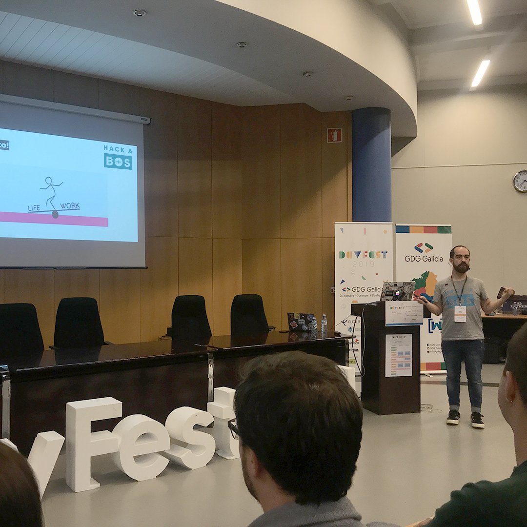 hackaboss_'s tweet photo. Este eventazo se celebró en #Orense y reunió a un interesantísimo grupo de ponentes para poner al alcance de l@s asistentes un montón de info sobre #desarrolloweb y #programación a través de conferencias y talleres. Desde #HackaBOS, #GRACIAS #DevFestGal 🤗✨✨✨ https://t.co/2E8ndSkXDL