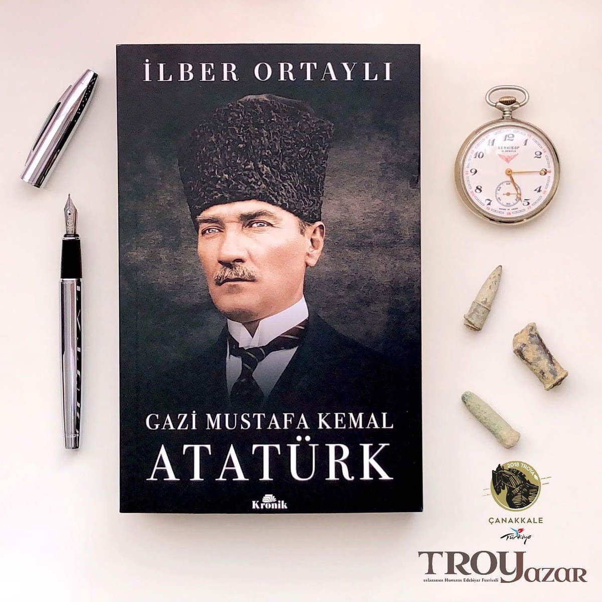 ILBERORTAYLIGSU's tweet photo. Mustafa Kemal Paşa’nın hayalleri çok açıktır; kadın-erkeğin eşit, fevkalade üretken, okuma-yazma meselesinin halledildiği, eğitimin gittikçe arttığı, müzik dinleyen, operaya giden bir Türkiye. https://t.co/bIHCbObk9V