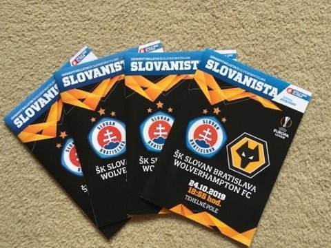 WolvesFC_latest's tweet image. ‼️ #WWFC GIVEAWAY ‼️

We’re giving away one Slovan Bratislava programme. 

All you have to do is RT this post and FOLLOW our account. 

Competition closes on Thursday, November 7 at 12pm.

Good luck! 🐺