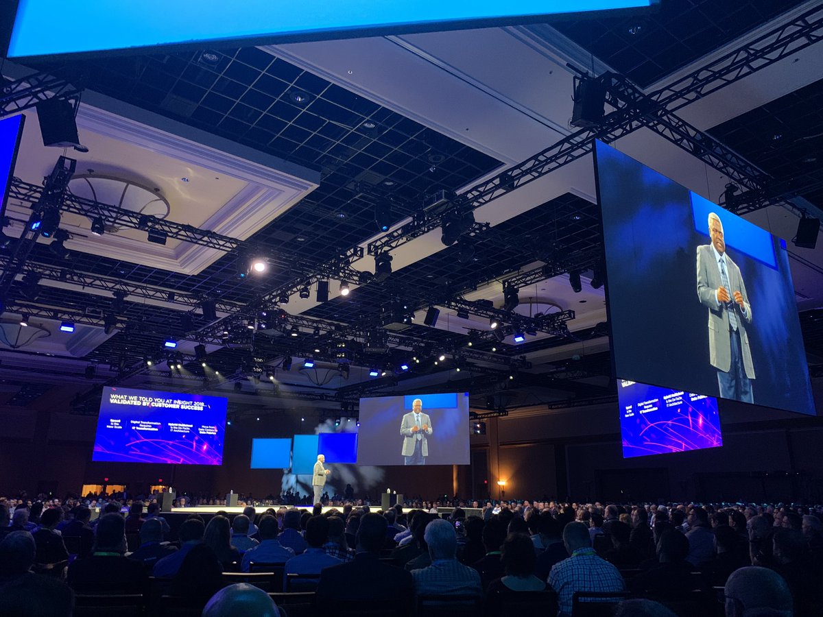 data_stefan's tweet image. The keynote will be started by @NetApp CEO George Kurian #NetAppInsight #NetAppATeam #ALSOSchweiz