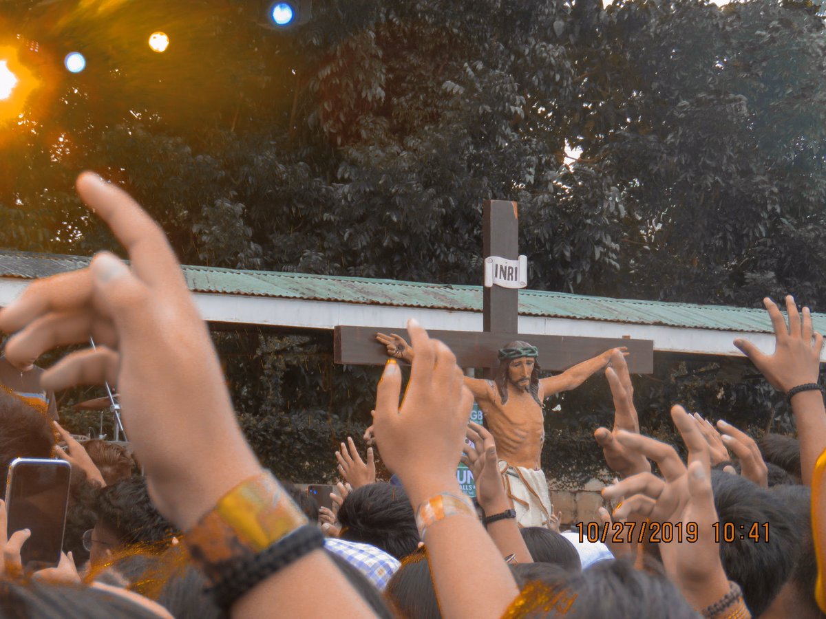 pauagonx's tweet photo. RYC 2019 : IMMANUEL
#starcon2019
#Immanuel
#HOLYFRIENDSHIP
A thread of God's Greatness. https://t.co/IeGytlntjp