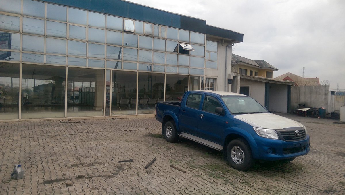andyilechie's tweet image. For Sale.A commercial complex building, with CofO, Governors consent. Good location. Good for Microfinance bank,school,Auto dealer,church and event center. Ojodu Berger Lagos. Contact Jimand properties.08036694728