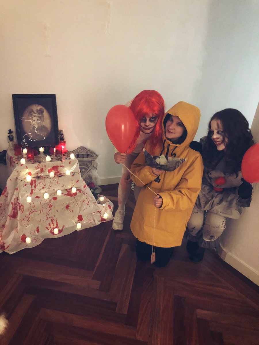 LocalConcept1's tweet image. It’s getting spooky at our Madrid office 👻🎃 #halloween