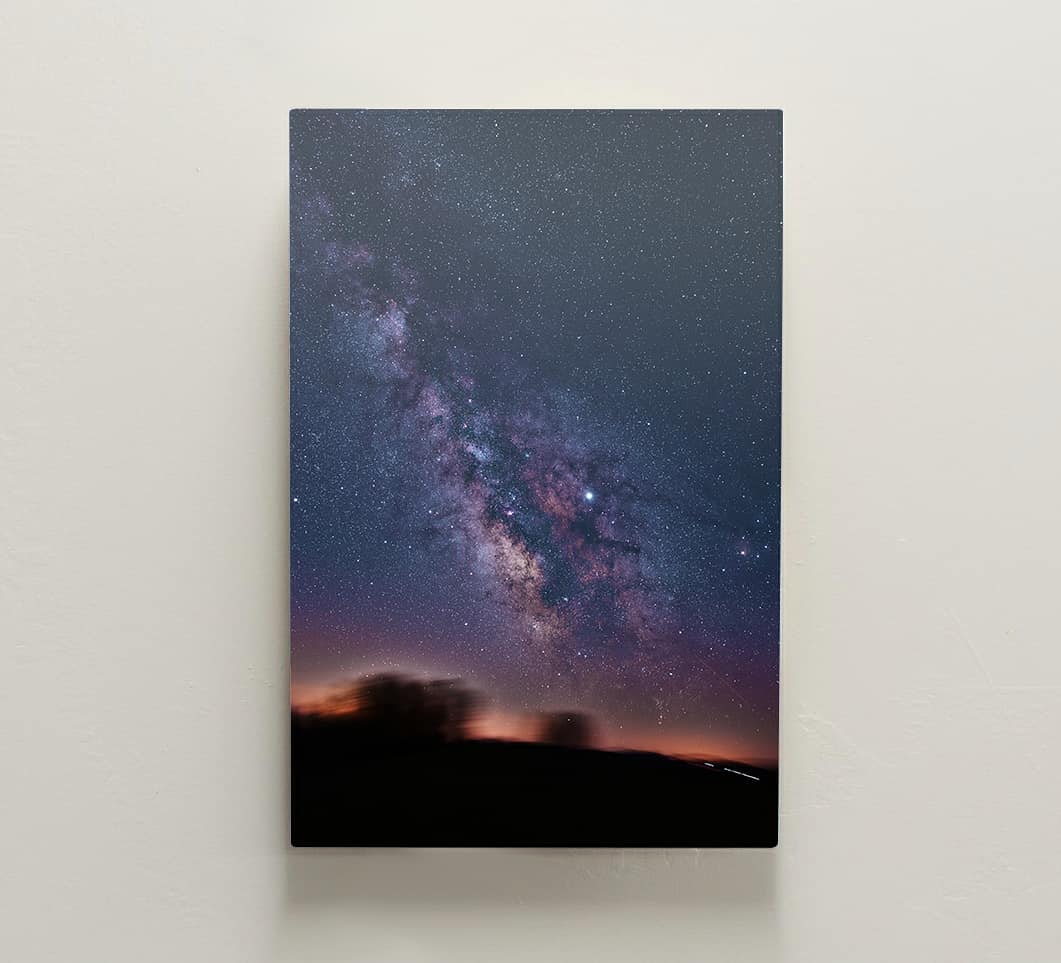 binitestudios's tweet photo. Fall SALE! 10% off on all items, next 30 Days!!!
> https://t.co/aS4P6KZCU1
•
#astrophotography #star #stars #prints #metal #photo #photography #starrysky #starrynight #shop #etsy #sale #fall #galaxy #nebula #cloud #sonya7iii #binitestudios #pro #photographer #milkyway #ocean https://t.co/jqQaYoNJ6p