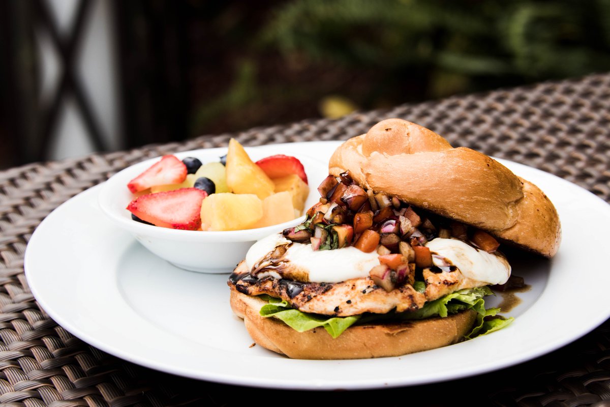 It's a beautiful fall day to come on by and enjoy our special of the day! Our signature Chicken Sandwich with a side of fresh fruit! #Weathervane #SouthernSeason #Foodie #EatLocal #Yum