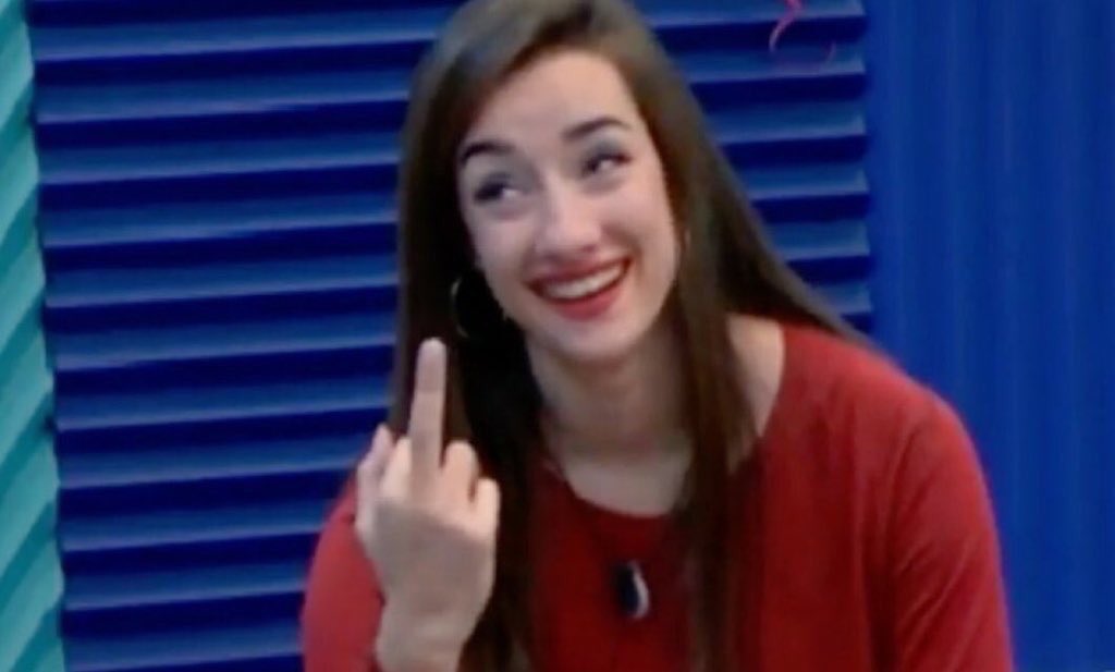 JenMumej's tweet image. #GHVIP290 #SomosLaAudiencia29O #GHVIPLimite7 
Que vuelve Diego Matamoros.......