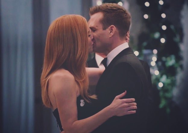 𝒜𝓃𝒹 𝒽𝑜𝓌 𝒸𝒶𝓃 𝐼 𝓈𝓉𝒶𝓃𝒹 𝒽𝑒𝓇𝑒 𝓌𝒾𝓉𝒽 𝓎𝑜𝓊
𝒜𝓃𝒹 𝓃𝑜𝓉 𝒷𝑒 𝓂𝑜𝓋𝑒𝒹 𝒷𝓎 𝓎𝑜𝓊?
𝒲𝑜𝓊𝓁𝒹 𝓎𝑜𝓊 𝓉𝑒𝓁𝓁 𝓂𝑒 𝒽𝑜𝓌 𝒸𝑜𝓊𝓁𝒹 𝒾𝓉 𝒷𝑒
𝒜𝓃𝓎 𝒷𝑒𝓉𝓉𝑒𝓇 𝓉𝒽𝒶𝓃 𝓉𝒽𝒾𝓈?