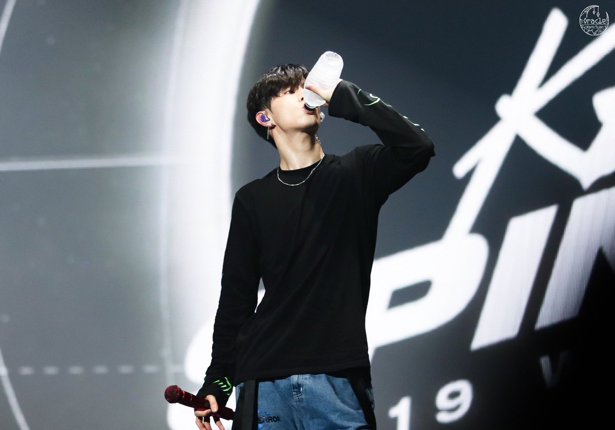 OracleMarktuan's tweet image. Baby Mark😭
miss you so much😭

#Mark #마크
#GOT7 #캇세근