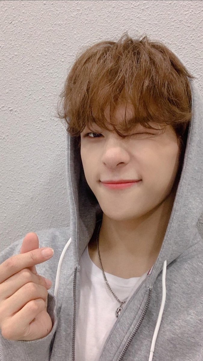 lucentminnies's tweet photo. I will miss every single one of you. Please stay healthy 💛
#ThankYouLaun
#ThankYouWoojin 
#ThankYouHwall 
#ThankYouHanbin https://t.co/HsX1WXKfsv