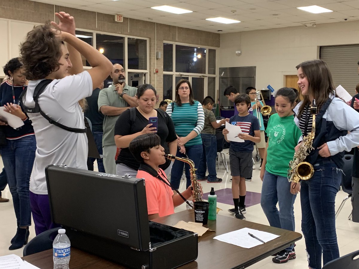 NISDHobby's tweet photo. Future Hawks getting hands on experience and finding their passion for music at our Musical Petting Zoo. #band #futurehawks #NISD https://t.co/SmMvLtBVSk
