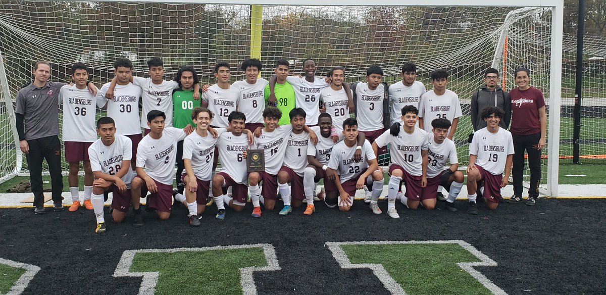 pdavis1169's tweet photo. Bladensburg High School Boys Soccer Team Regional Champs! #MustangPride https://t.co/N9xudRcoya