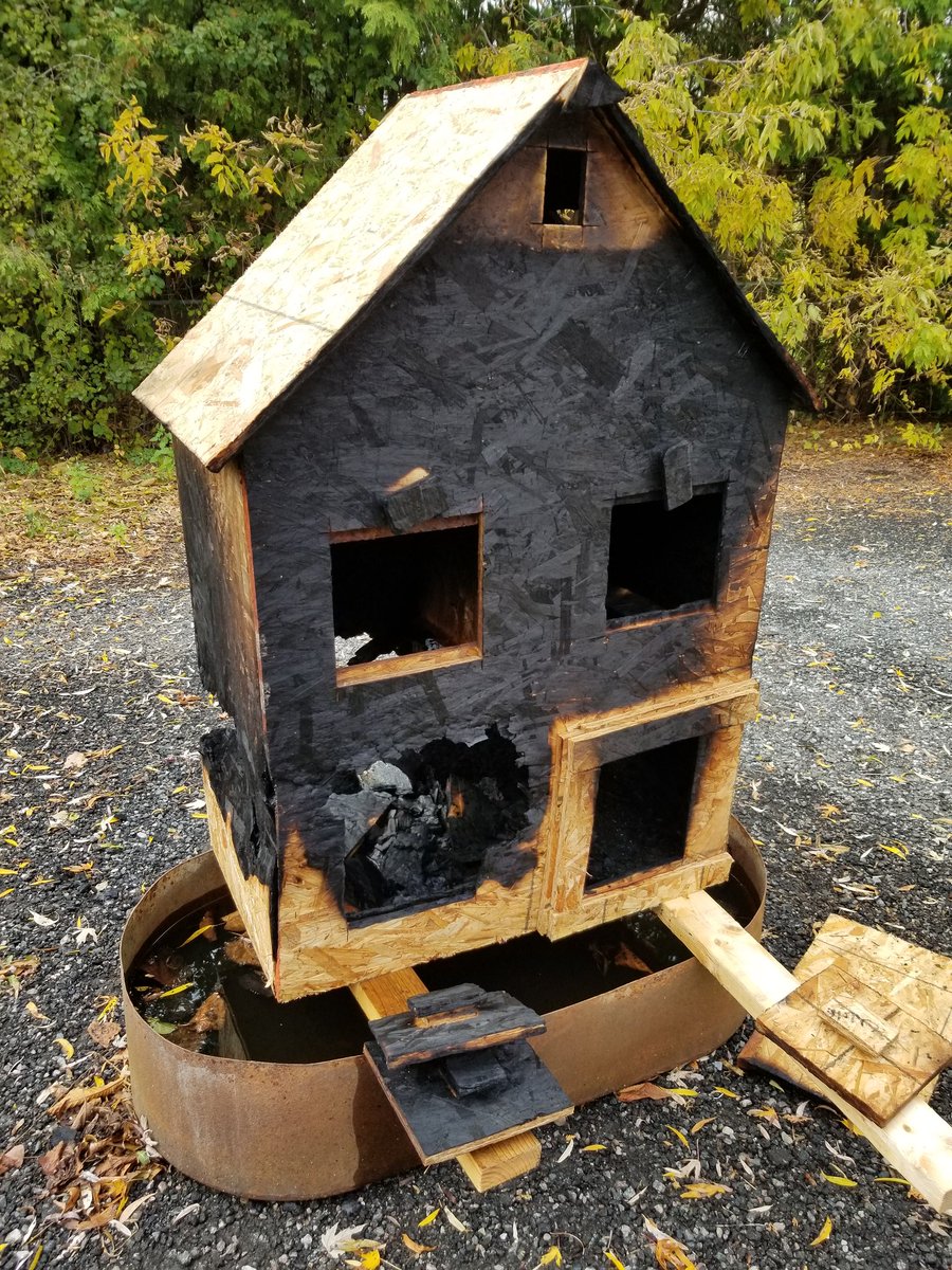 _markberney's tweet photo. Todays training at #ScugogFire, #FireGrowth, #SmokeVentilation & working #SmokeAlarms. This Smoke Alarm was still alive & screaming after the fire was #Extinguished, would you be? Check your alarms monthly, it may be the difference! @TwpofScugog @ONFireChiefs https://t.co/nKL1lymQhB