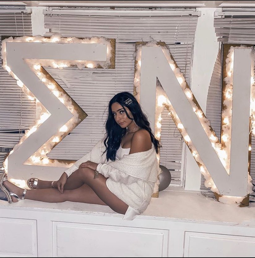 We would like to wish a Happy Birthday to one of our amazing Sweethearts. We hope you have a great night celebrating your 22nd🎉💛🖤🐍 <a href="/mvldz2997/">Mvldz29</a>