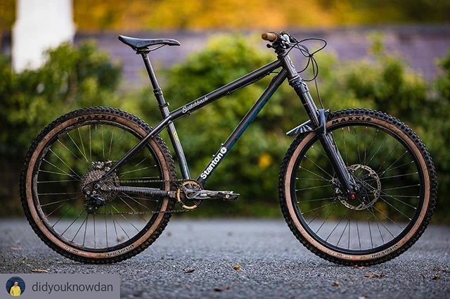 StantonBikes's tweet photo. Love a clean Switchback!

#Repost @didyouknowdan
• • • • •
Really enjoying the hardtail life. It’s a looker too 🙈
Shoutout to @adamconradphoto for the pic 🔥 
#hardtail #stanton #stantonswitchback #wales #bangor #enduro #downhill #hardcorehardtail… https://t.co/qfYSLNN5ha https://t.co/EQzUTo7CwX