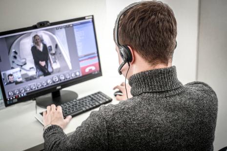 39% des français (4 sur 10) déclarent avoir déjà eu des difficultés pour rencontrer un spécialiste 👨‍⚕️
Le numérique peut apporter une réelle solution et participer à améliorer le fonctionnement de notre système de santé ! 👉 swll.to/soins