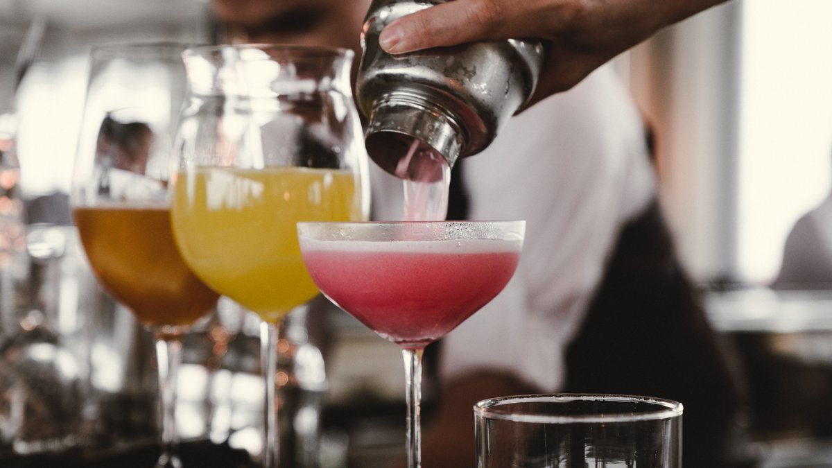 HyattVillaChris's tweet image. Tomorrow night @districtatlanta hosts the #AtlantaSpiritsCocktailandMusicFestival! Enjoy an evening of live music, handcrafted cocktails, and delicious bites to eat! #DistrictAtlanta #VisitAtlanta bit.ly/2WaPoRP