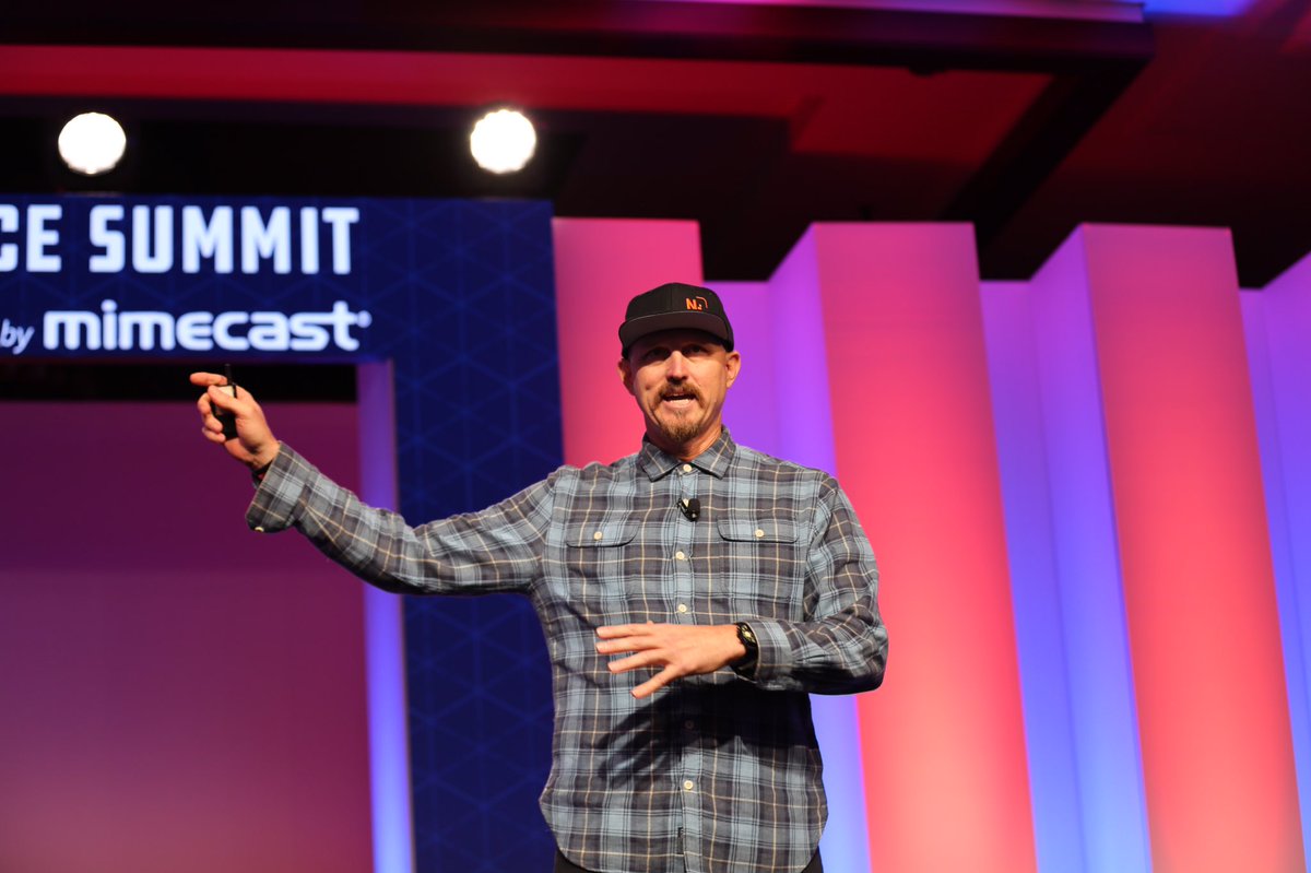 Mimecast's tweet image. Inspired! @NotImpossible founder Mick Ebeling motivating #crsummit attendees to use technology for the sake of humanity.
#helponehelpmany