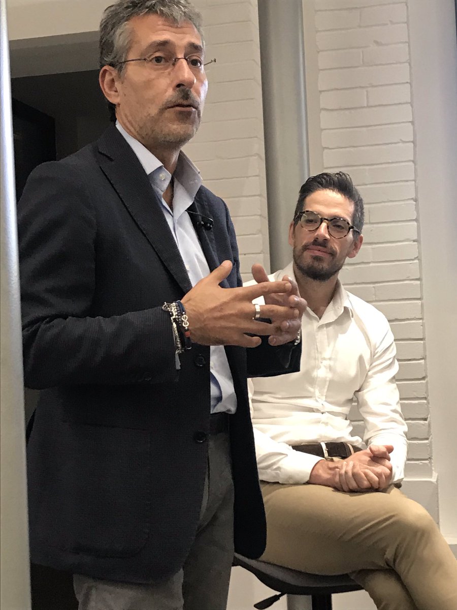 Piroclastica's tweet photo. #Factoryevent a Roma - When about Communication:quando il tempismo è tutto @DanieleChieffi @A_Aquilio @FedePR https://t.co/2PvdHDJhRV