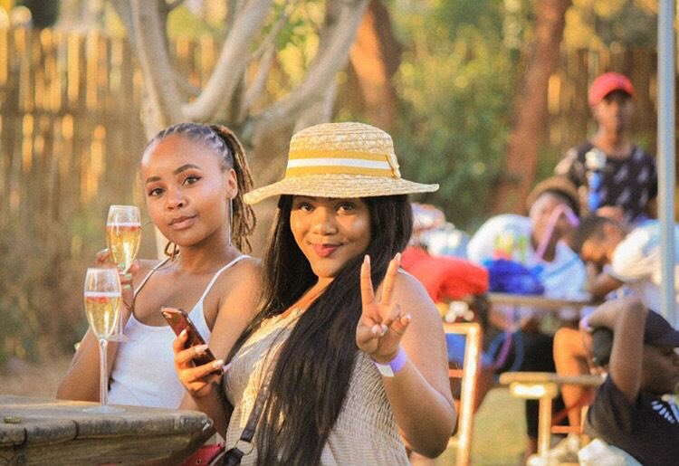 HubblyL's tweet photo. Our first hubbly lifestyle picnic @HubblyL 
S/o to everyone who came out to support us https://t.co/He7ddR6kLv