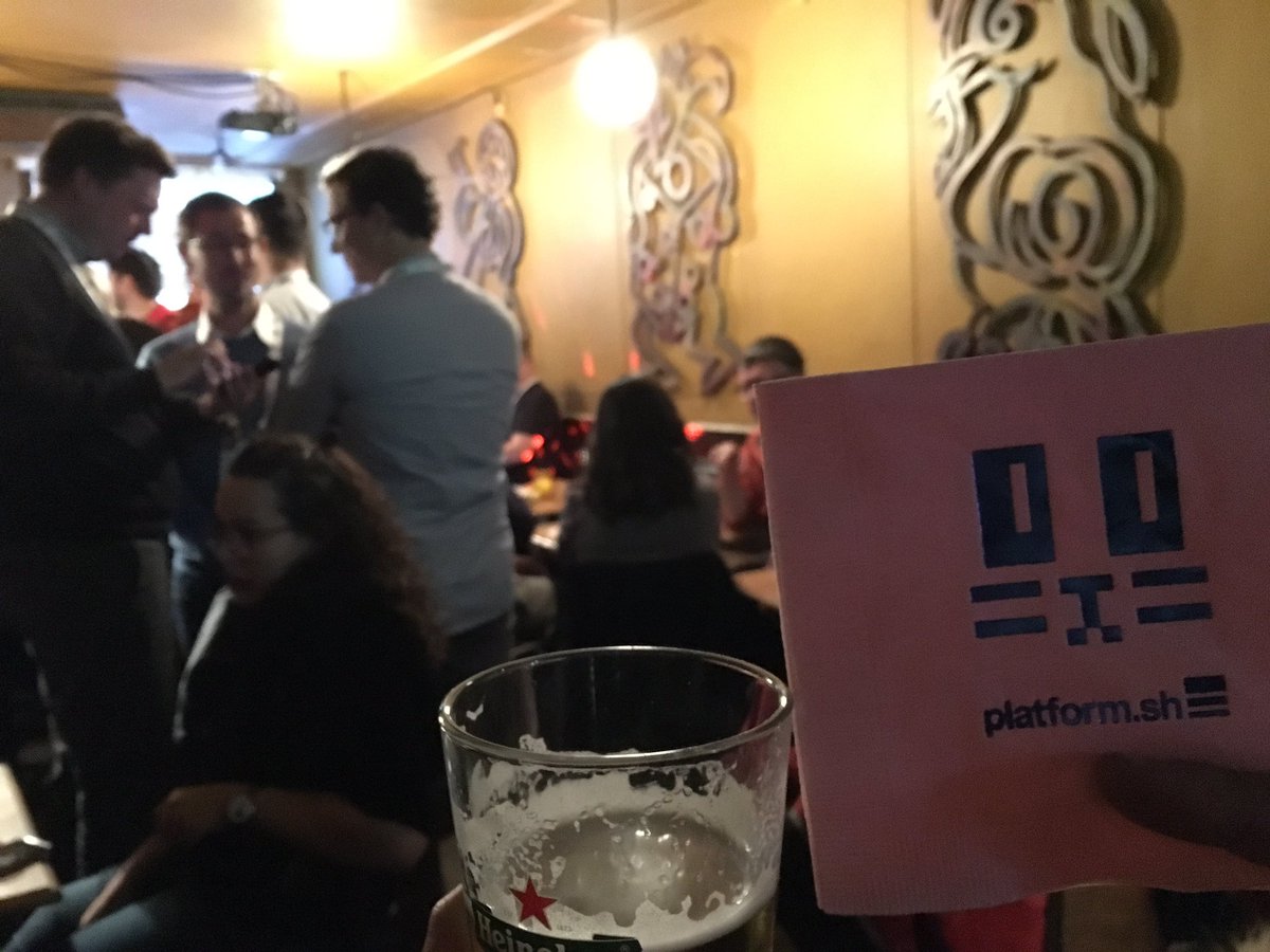 Social time. Sponsored by <a href="/platformsh/">Platform.sh</a> #DrupalCon #meow