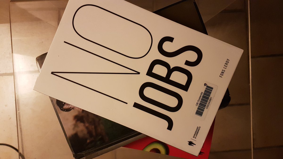 AnnickDW_TRAVI's tweet photo. Sprekers van formaat. Waarheden als koeien. Een korte samenvatting van een #mustread die al klaar ligt op de leestafel. En dat àlles op 1 namiddag #west4work @POMWVL #BramBruggeman aan het stuur @VFUFFI als tevreden deelnemer geïnspireerd terug naar 't werkveld! https://t.co/5DMiR5byCU