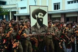 #CamiloEsPueblo #SomosContinuidad 
Camilo fue el compañero de 100 batallas, el hombre de confianza de Fidel en los momentos difíciles de la guerra y el luchador abnegado que hizo siempre del sacrificio un instrumento para templar su carácter y forjar el de la tropa ...