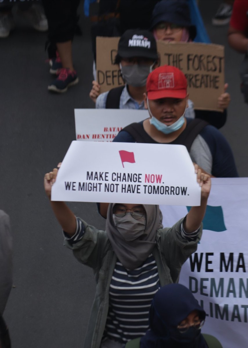 ilangjalan's tweet photo. Climate Strike 26 Oktober 2019 https://t.co/cMGqKa3LAq