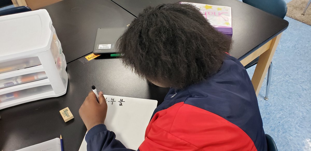 JarushaG's tweet image. Show what you know! Engaging math students @CenterAltSchool to model their thinking in multiplying fractions &amp;amp; using number lines #CASjackets #CenterSD #whiteboardmath
